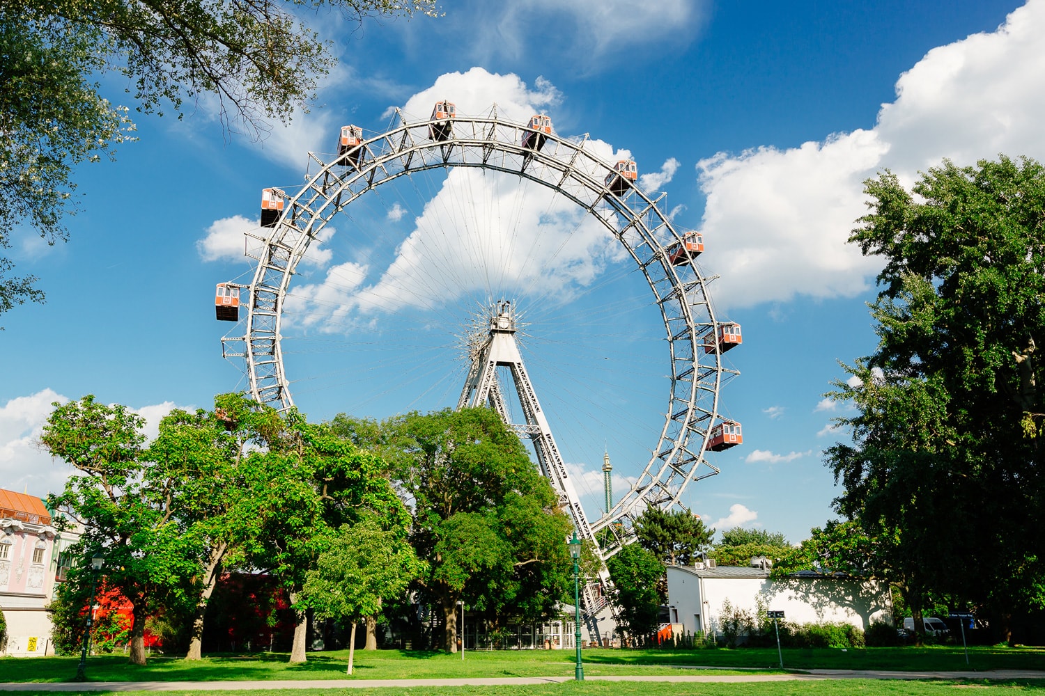 Giant Ferris Wheel in Vienna (c) VIENNA SIGHTSEEING TOURS_Bernhard Luck.jpg